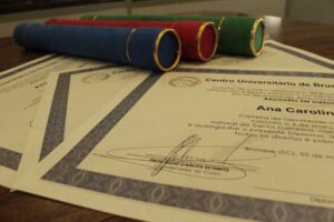 Comprar diploma superior